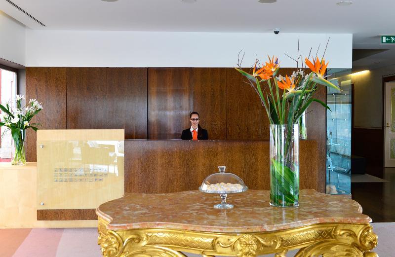 Palacio De - Small Luxury Of The World